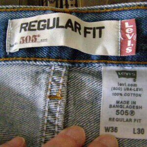 Men's Levi Jeans Red Tag Denim, Size 38x30